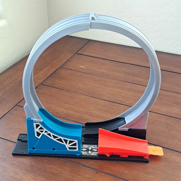 Vintage Hot Wheels #J2556 Spiral Split Looping Track Set Accessory - Picture 1 of 8